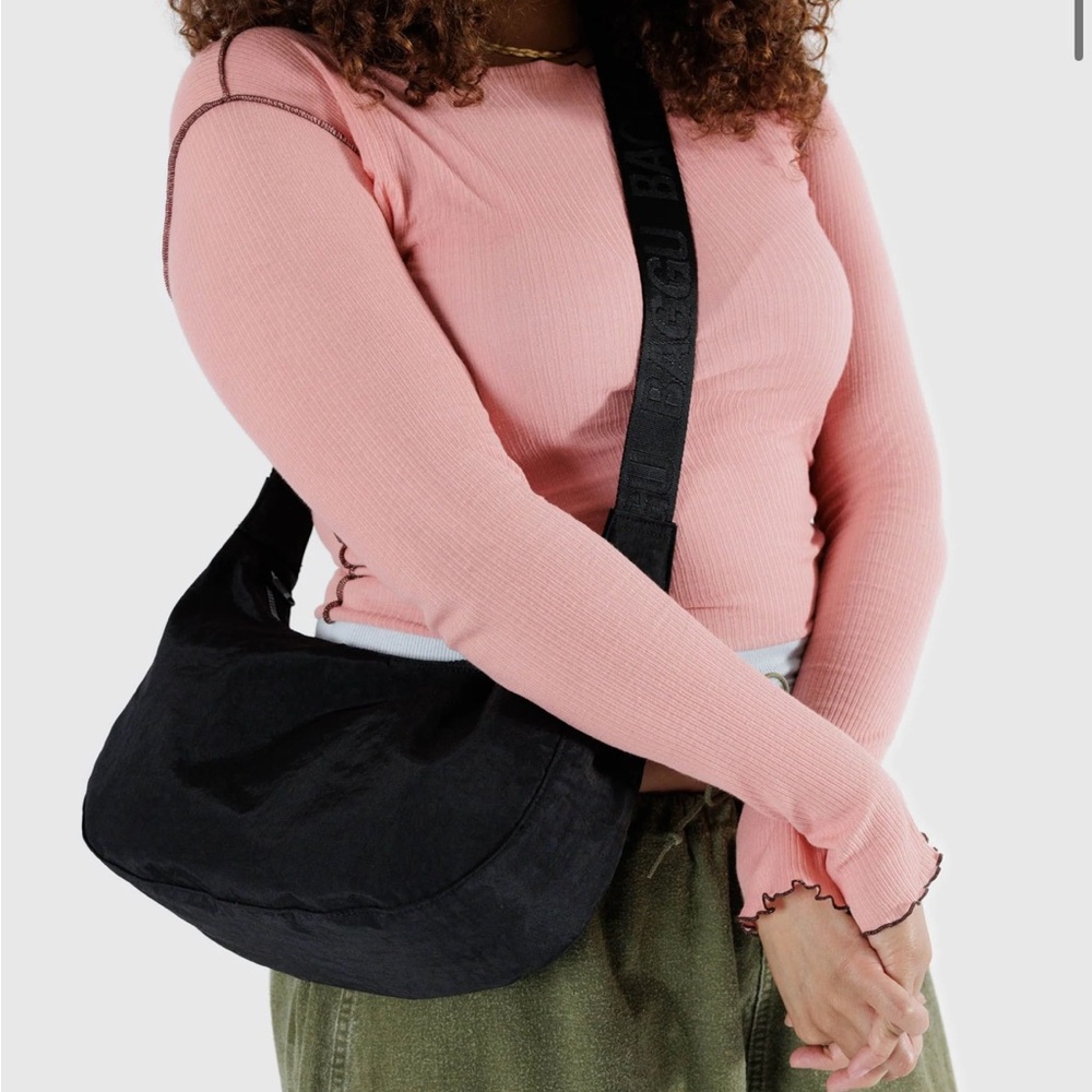 BAGGU Black Medium Crescent Bag